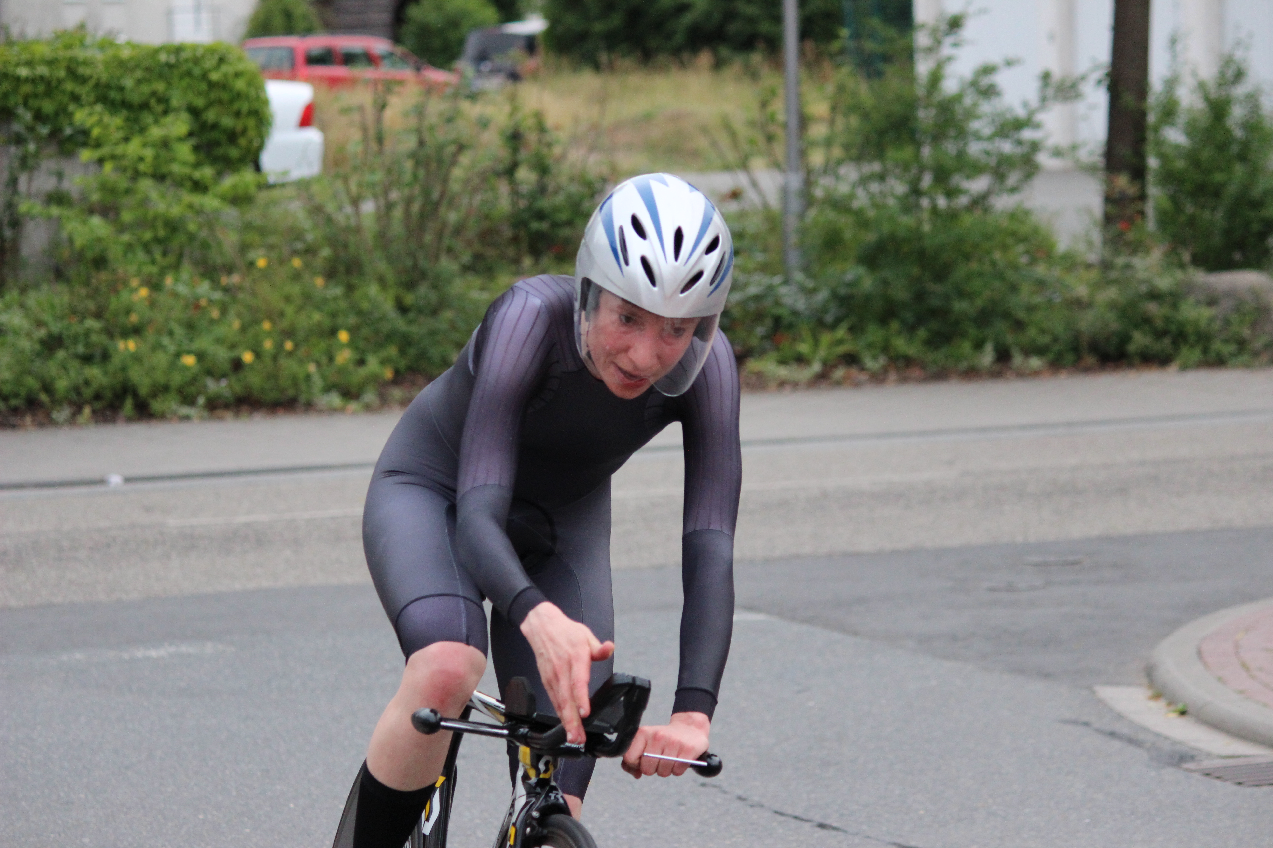 The senior two-times world champion and multiple Bavarian time trial champion Adelheid Schuetz, finished as amateur seventh position at the 2015 German championship of the elite female bicycle riders in Einhausen (Hessia). Photo: Christian Göckes
